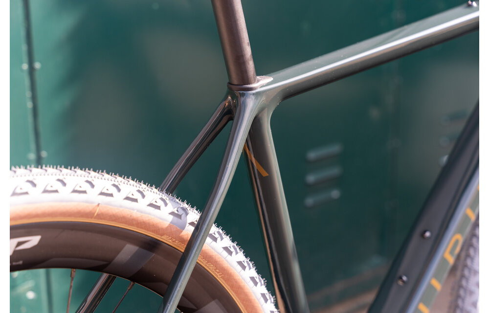 Aurum Manto Astur Sram Rival AXS