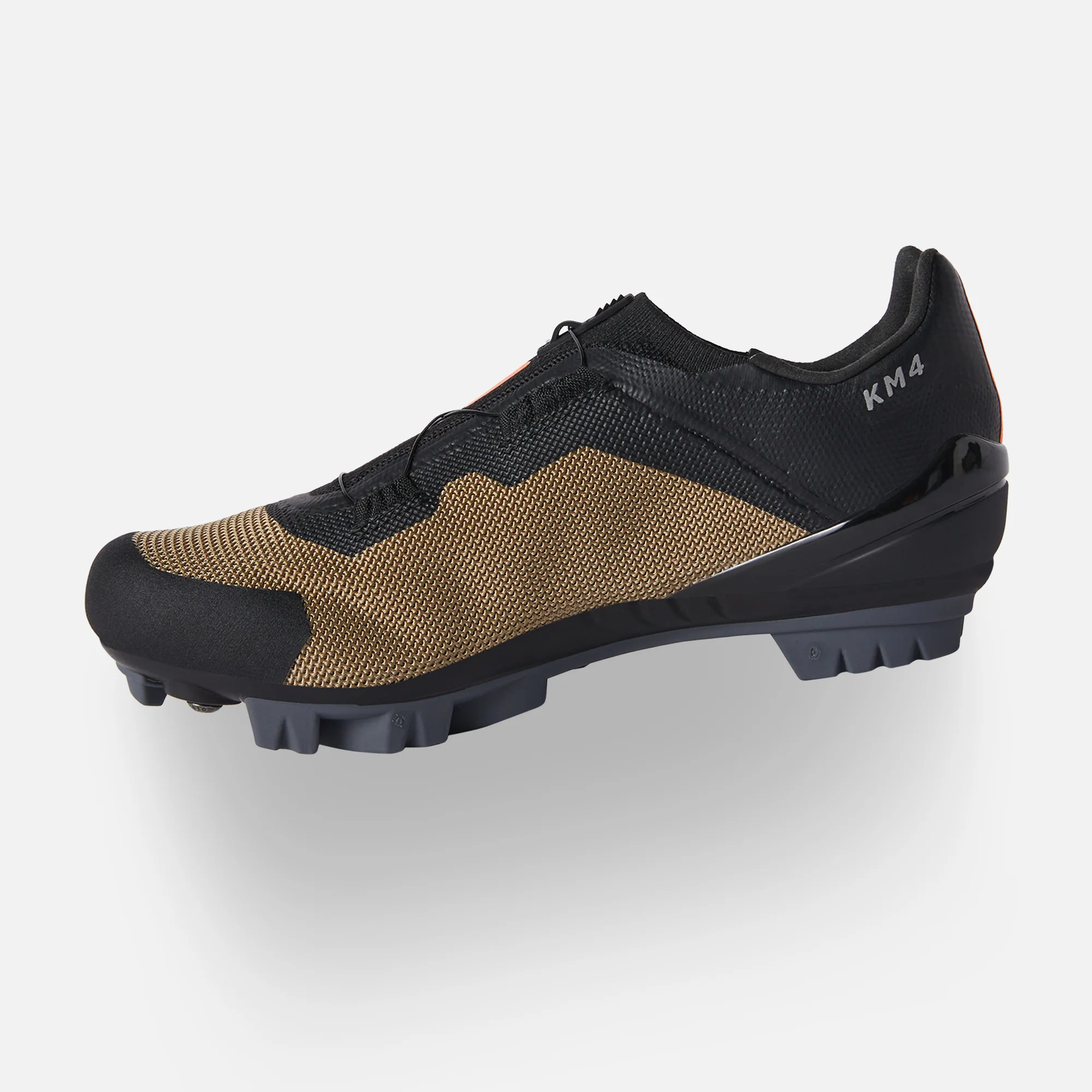 DMT KM4 all-around trail shoe