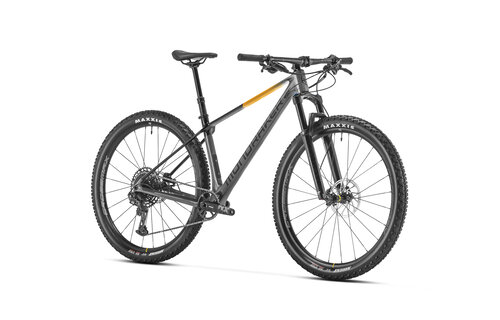 Mondraker Chrono Carbon DC R