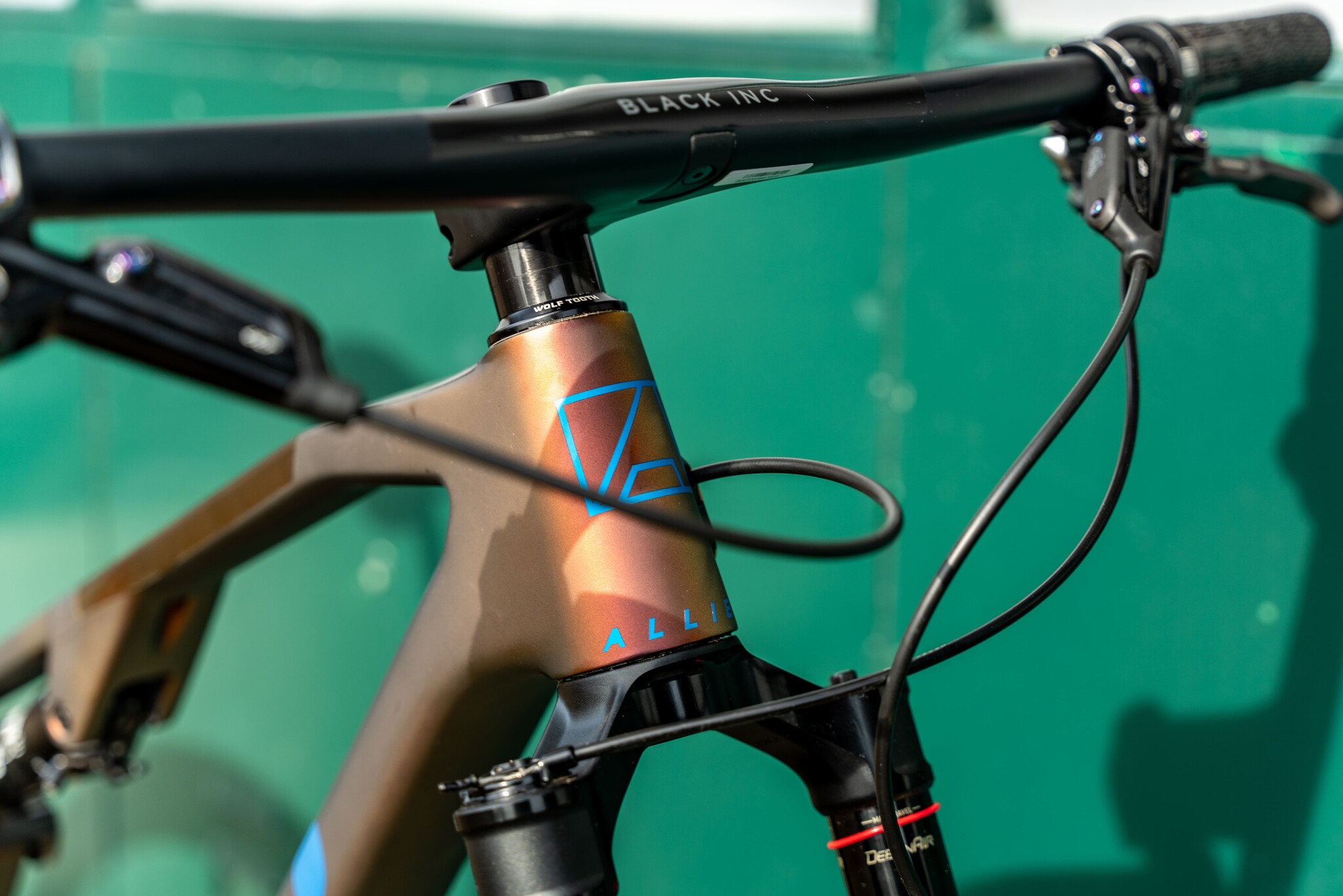 Allied BC40 Sram XX SL Eagle Transmission Full Suspension Mountainbike