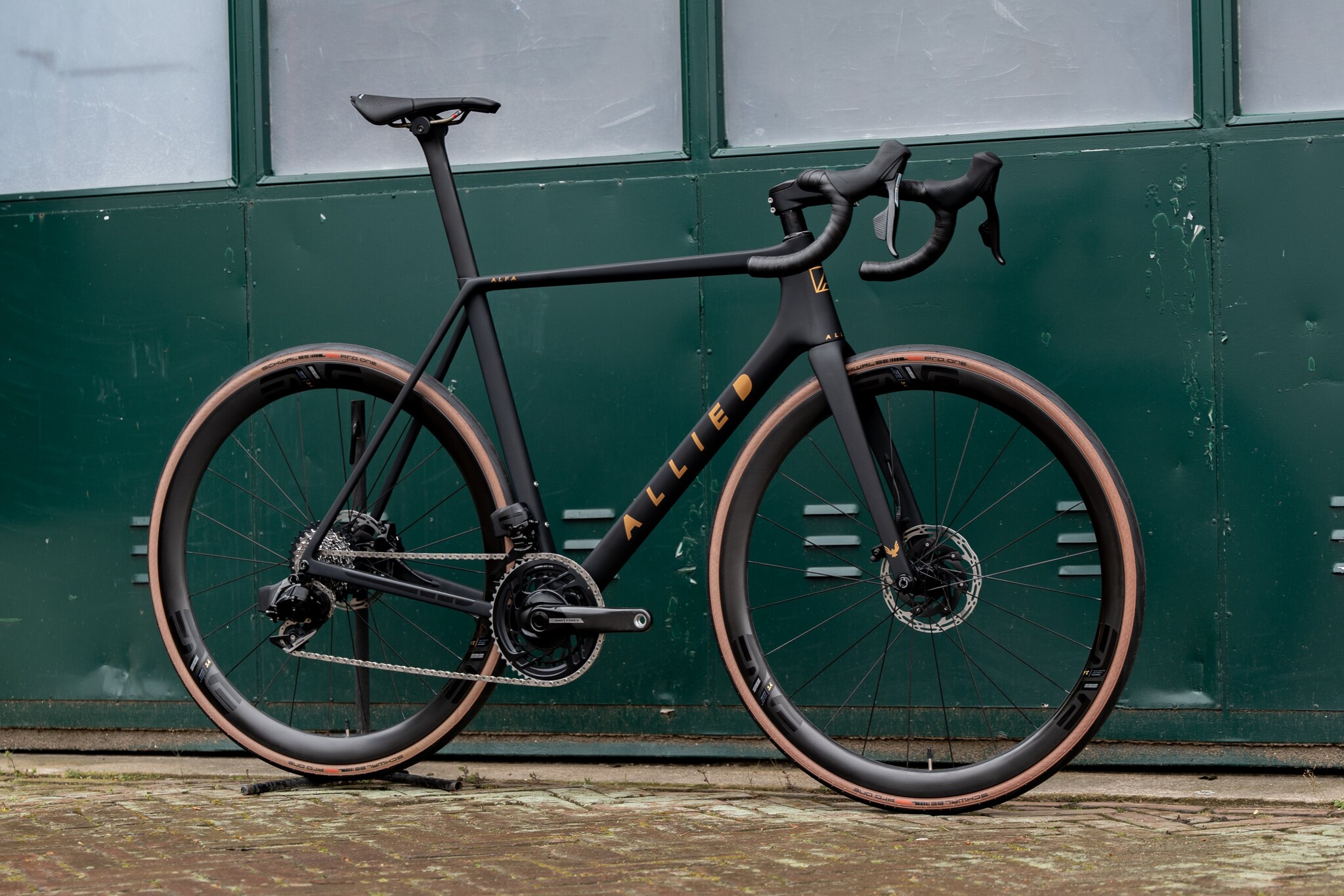 Allied Alfa Sram Force AXS D2 2x12 BikeSuperior