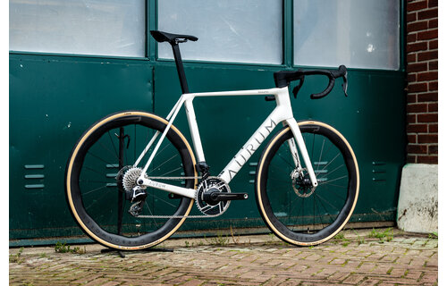 Aurum Magma Komplettbike