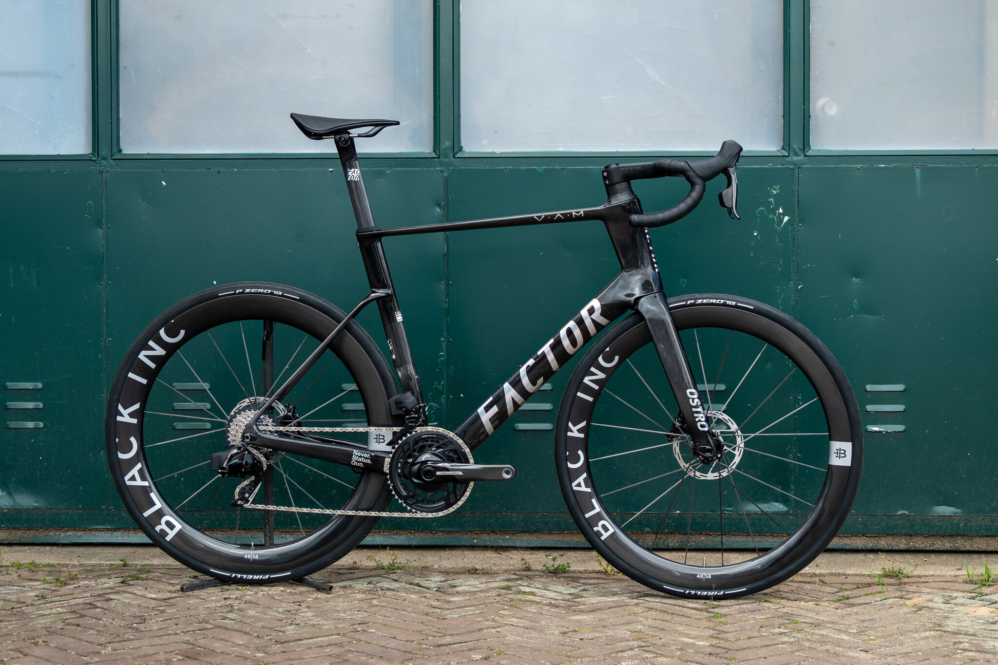 Factor OSTRO VAM 2024 SRAM RED E1 AXS BikeSuperior