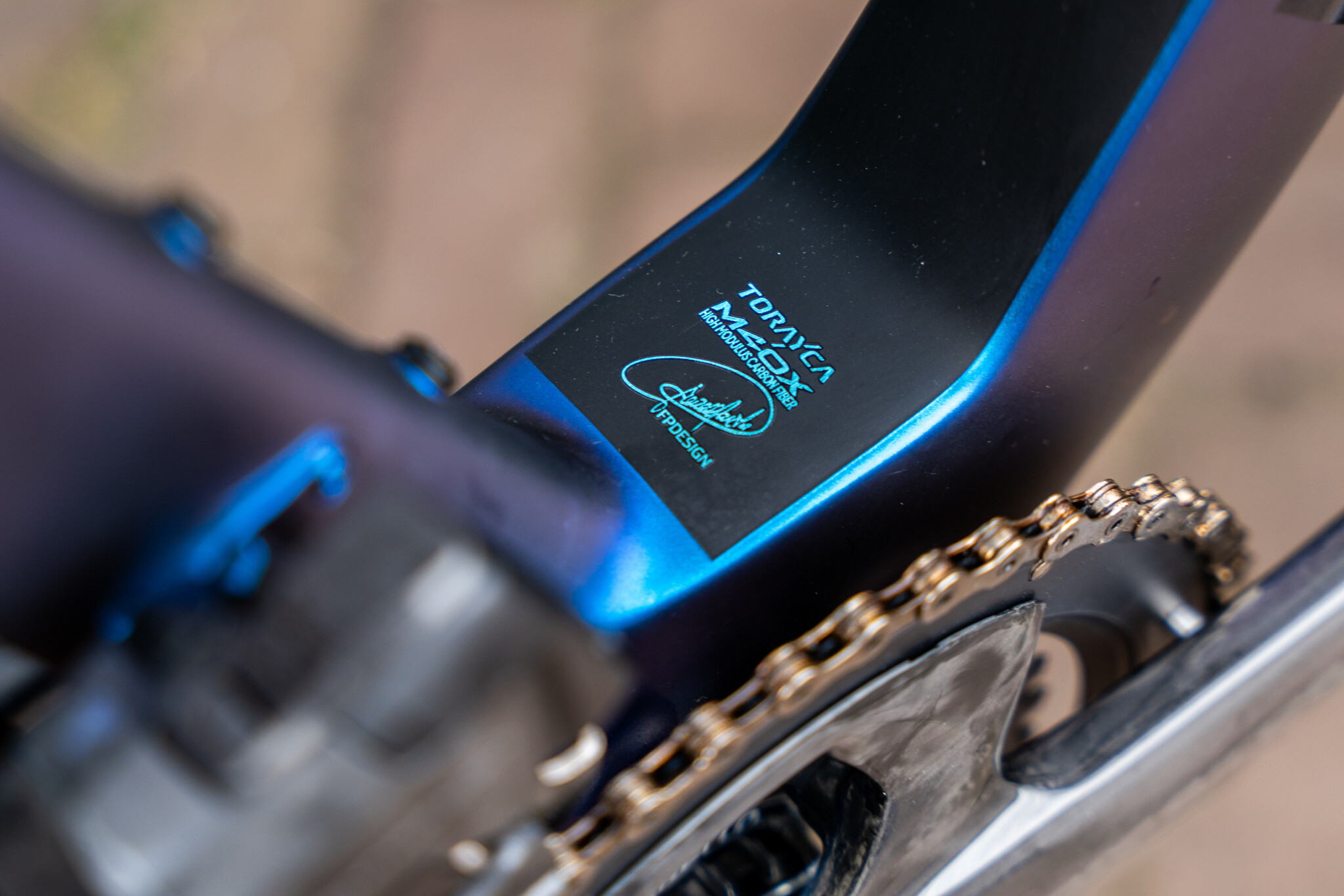 Pinarello New Dogma F Luxter Blue Campagnolo Super Record Wireless