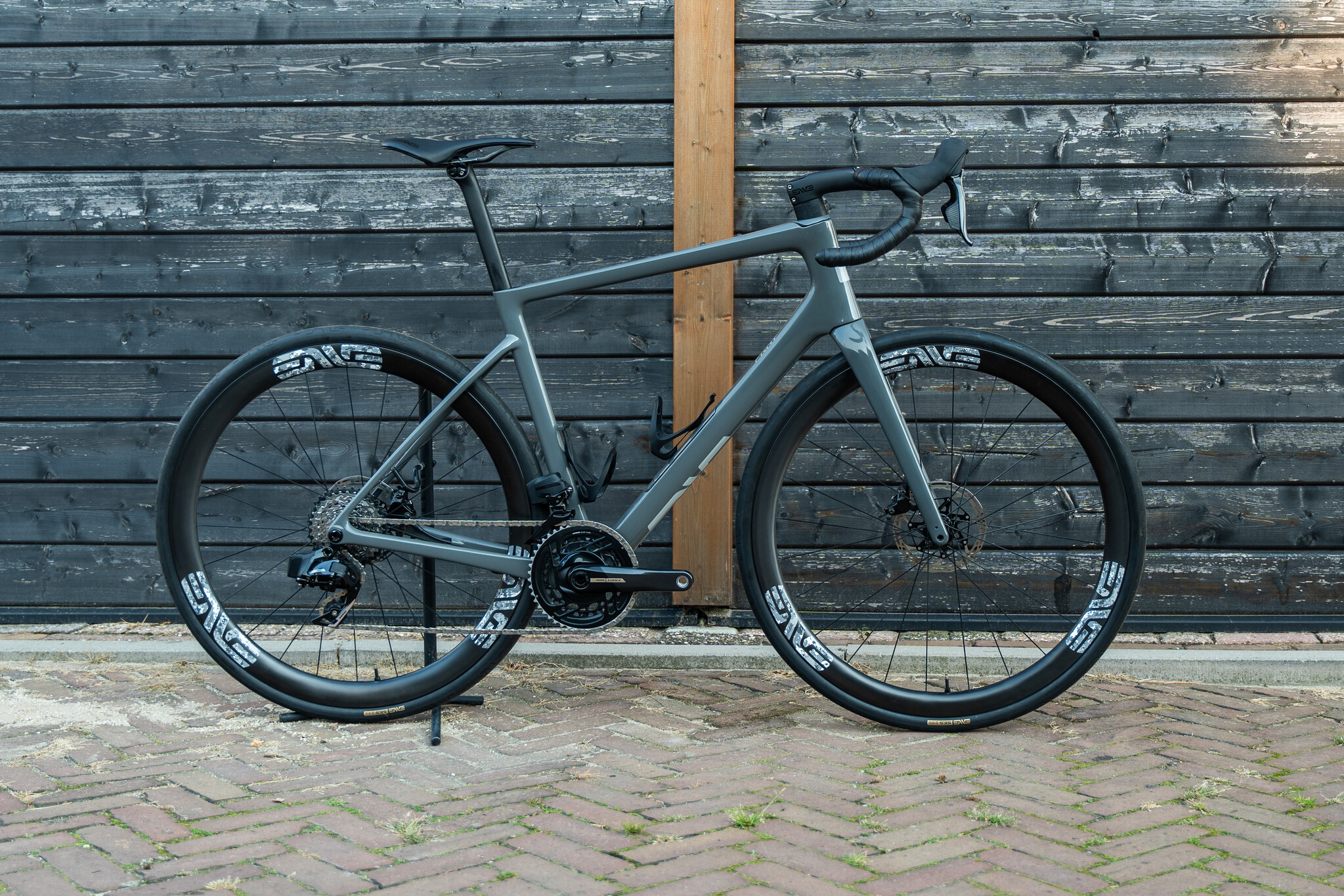 ENVE Fray Ash - Sram Force AXS D2 2x12