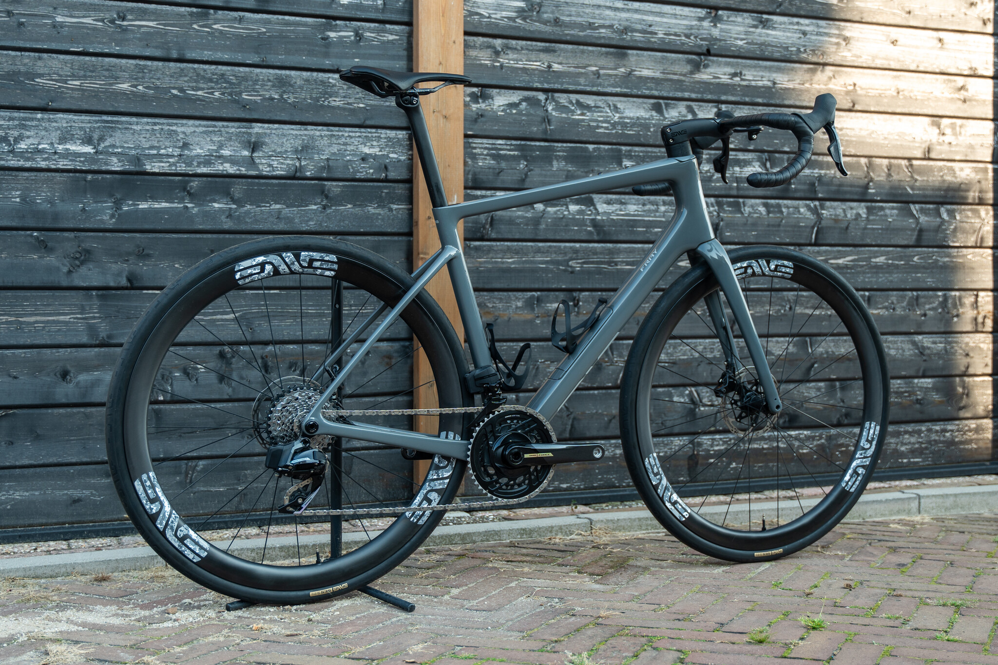 ENVE Fray Ash - Sram Force AXS D2 2x12