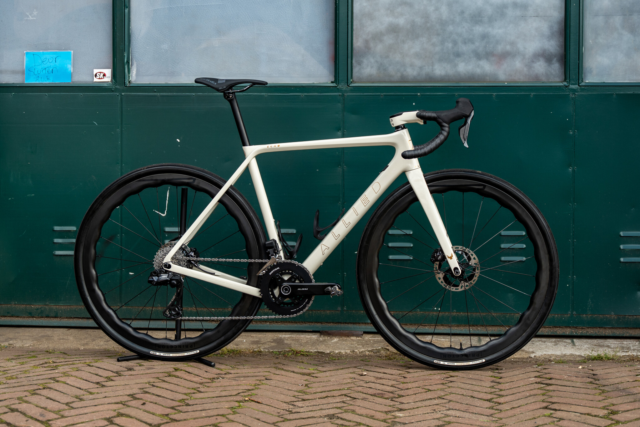 Allied Echo - Complete Bike | BikeSuperior