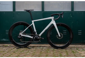 ENVE Melee Gloss White - Sram Force AXS D2 2x12