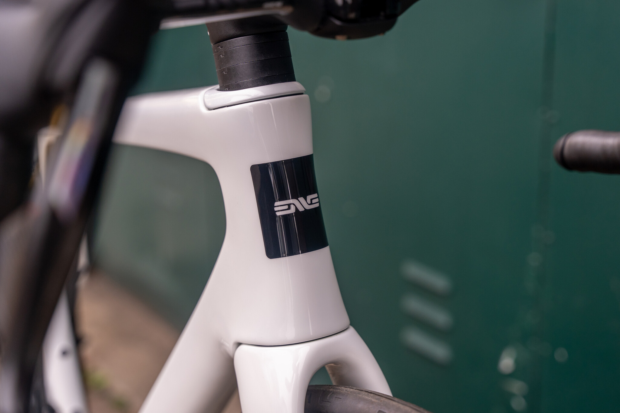 ENVE Melee Gloss White - Sram Force AXS D2 2x12