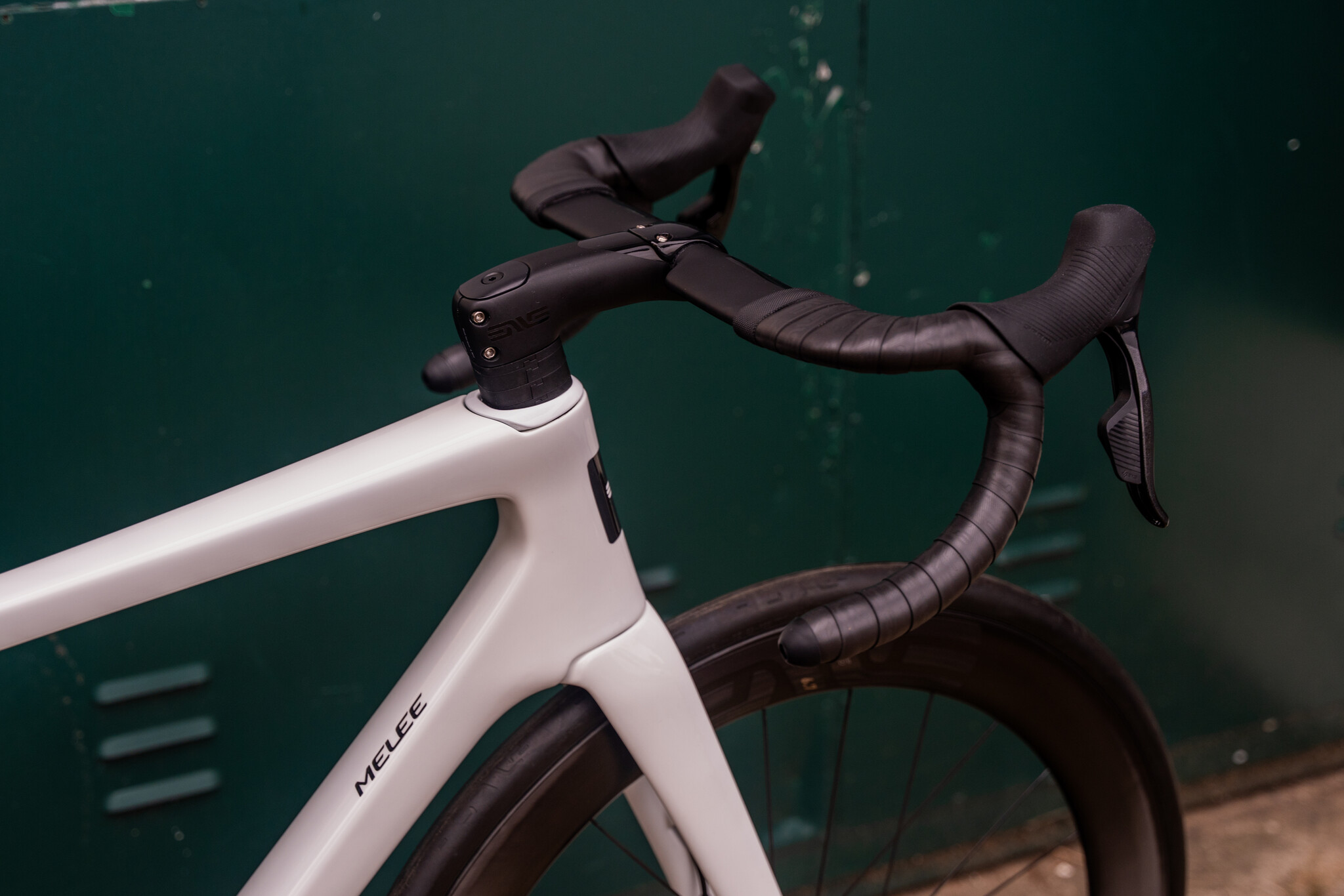 ENVE Melee Gloss White - Sram Force AXS D2 2x12