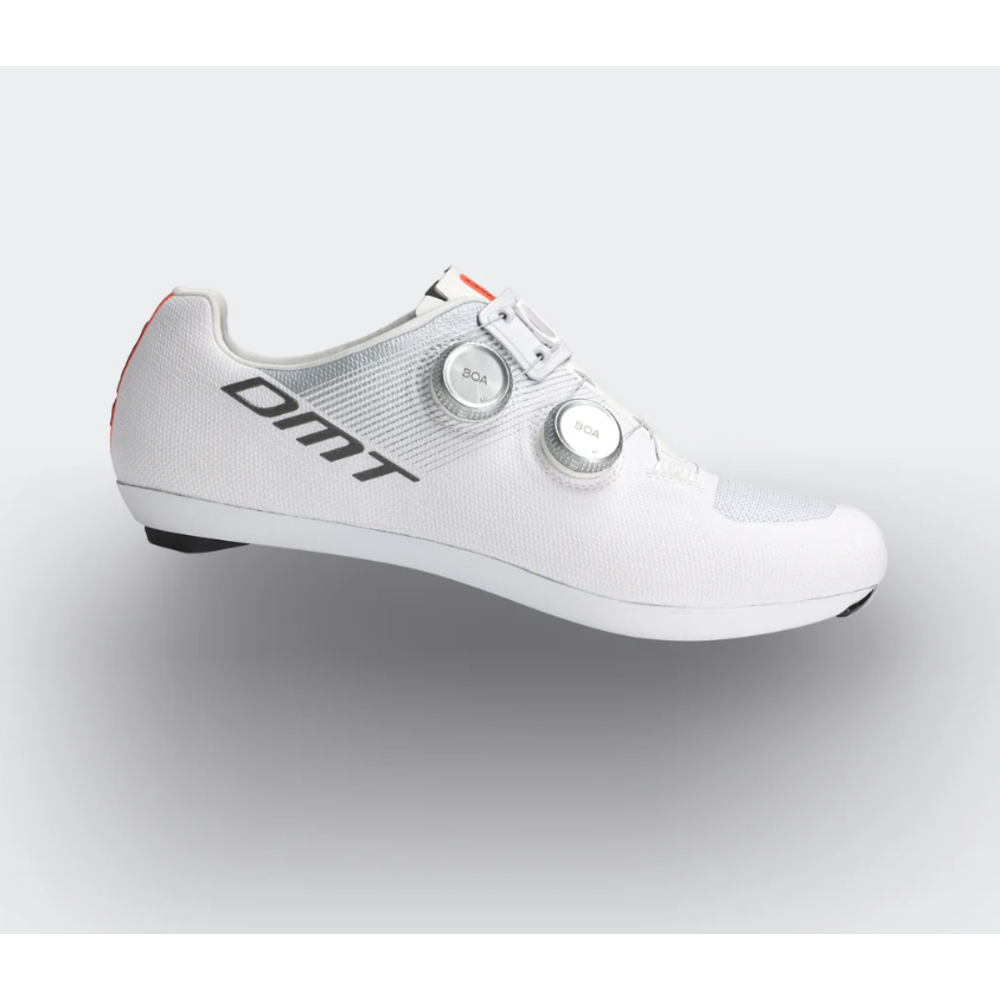 【DMT】KRO ホワイト　シューズ　BOA DMT KR0 EVO SHOES WHITE/SILVER – DMT Cycling