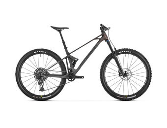 Mondraker Raze Carbon R