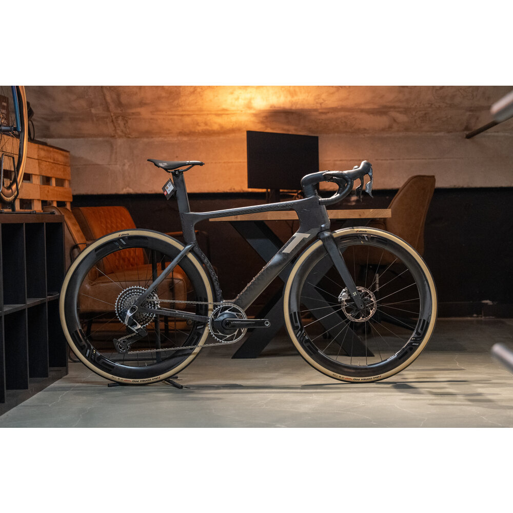 3T Strada Italia Sram Red XPLR 1x13 | BikeSuperior