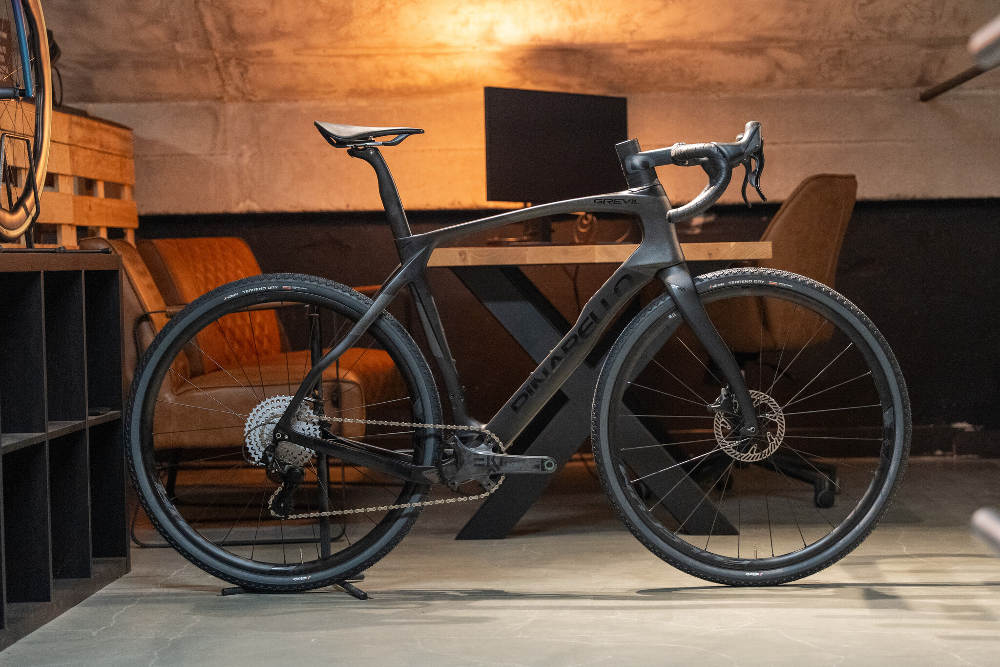 Pinarello Grevil F Campagnolo Ekar 1x13 BikeSuperior