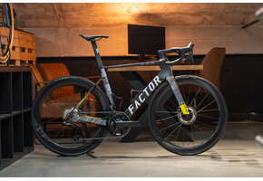 Factor OSTRO VAM Shimano Ultegra Di2 12s