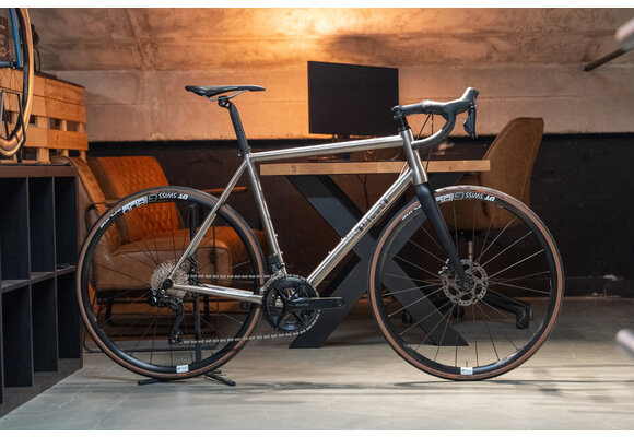 J.Guillem Major Shimano 105 Di2 12s