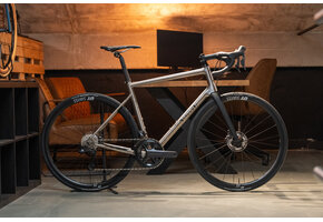 J.Guillem Orient Shimano Ultegra Di2 12s