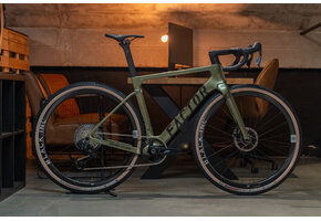 Factor Ostro Gravel Sram Rival E1 AXS XPLR