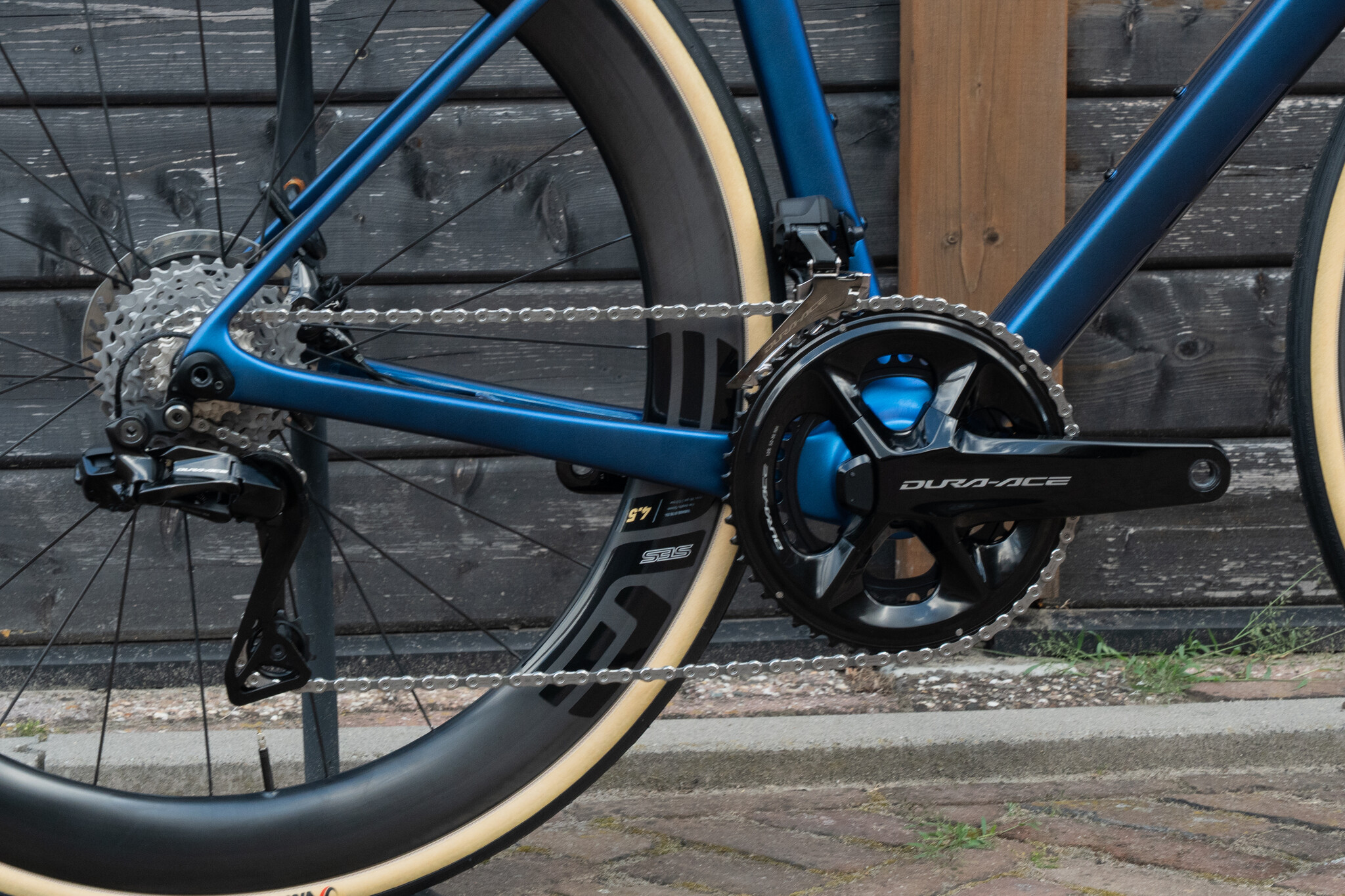 ENVE Melee Aegean Blue Shimano Dura-Ace 2x12