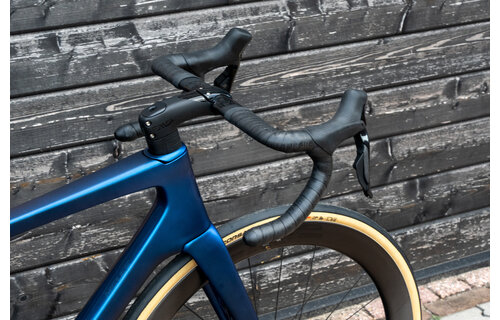 ENVE Melee Aegean Blue Shimano Dura-Ace 2x12