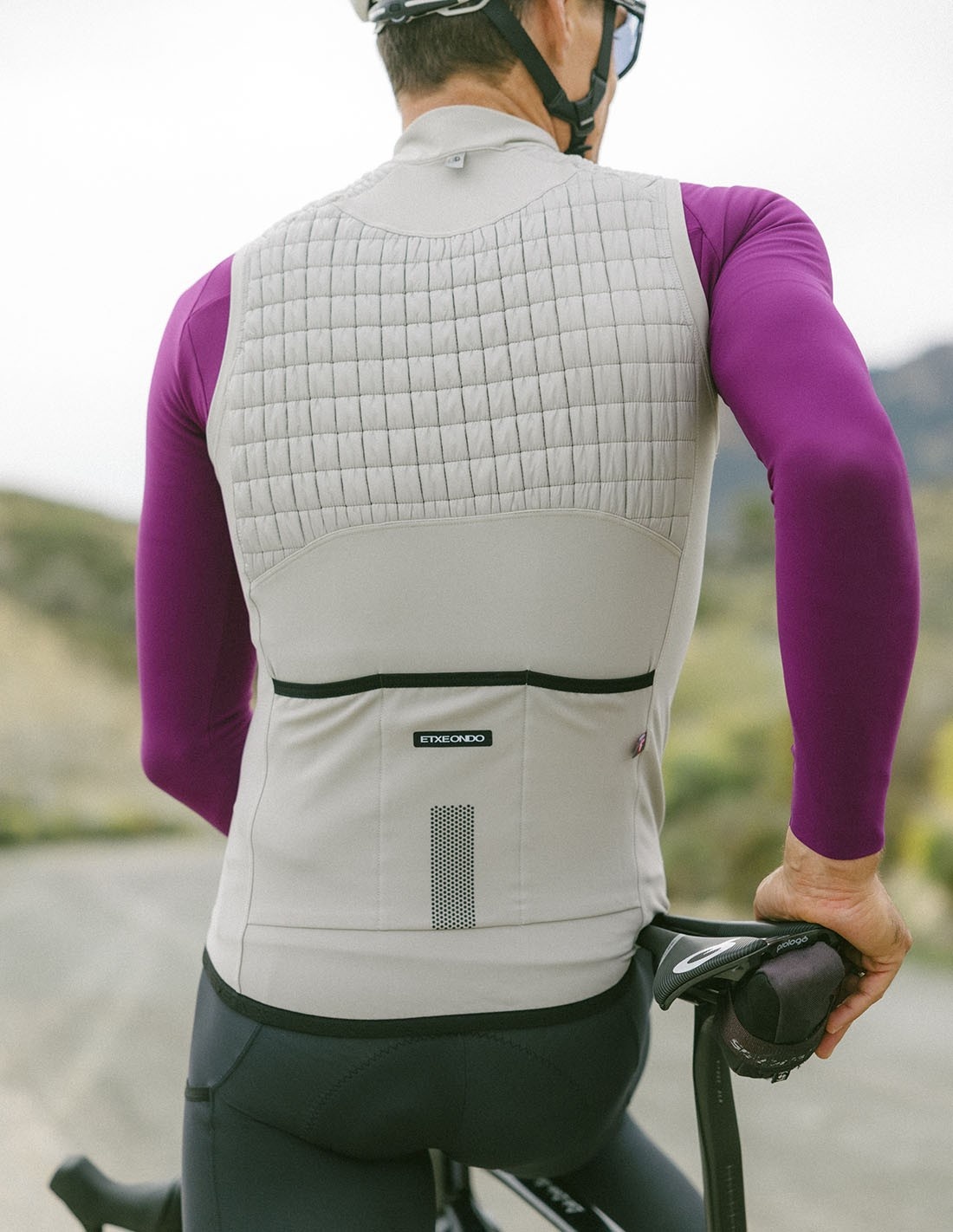 Etxeondo Arri Primaloft Body Herren – 25/26 – Hellgrau