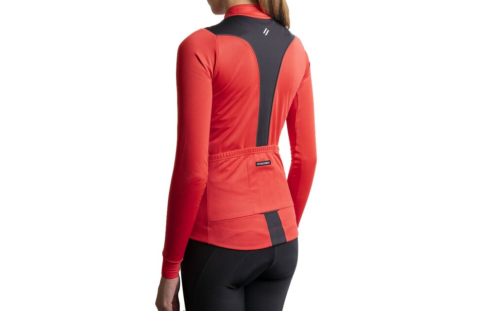 Etxeondo Dena Jack 25/26 - Frau - Rot/Schwarz