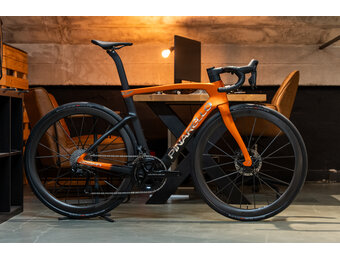Pinarello Dogma F Shimano Dura Ace Di2 12s