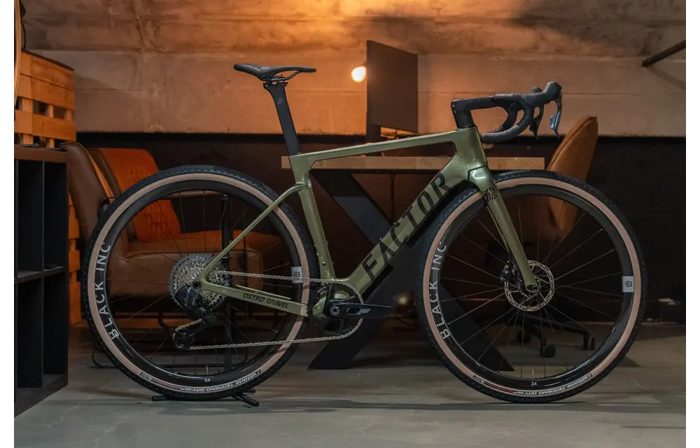 Factor Ostro gravel Complete Bike