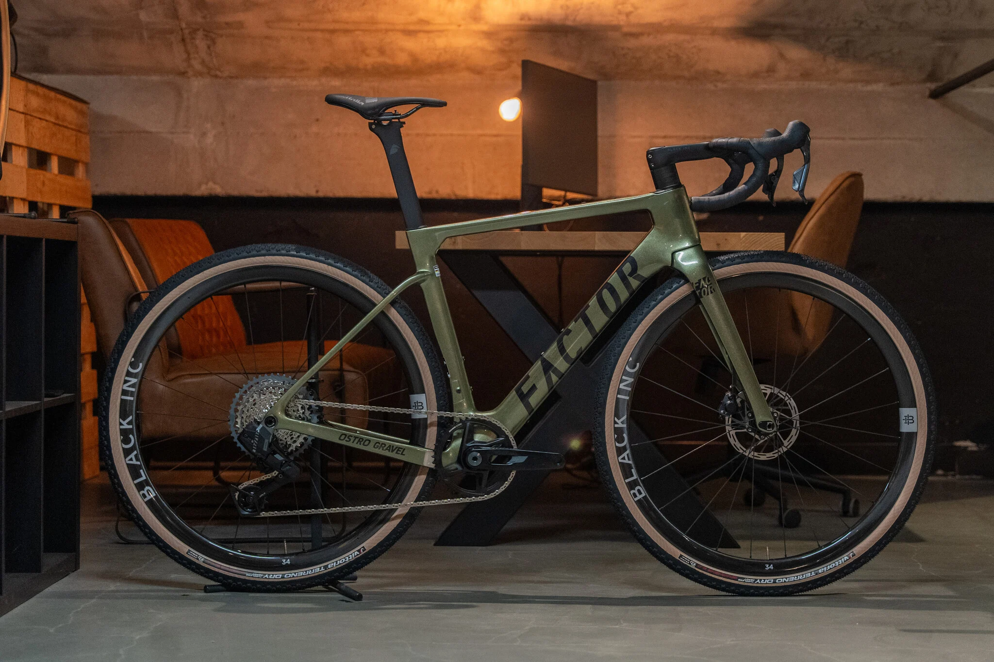 Factor Ostro gravel Complete Bike