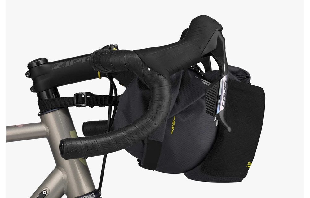 Apidura Expedition Front Accesory Pack - 3.5 L