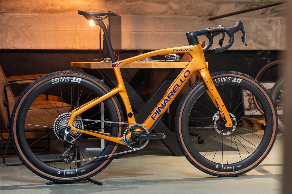 Pinarello New Grevil F9 Sram Red XPLR AXS
