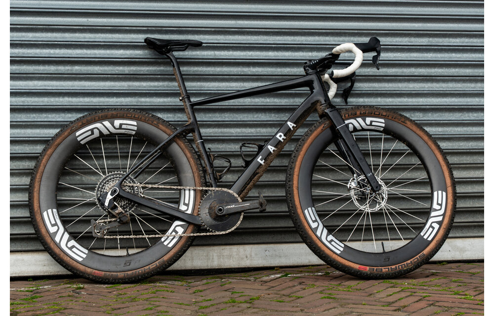 Fara GR4 Complete Bike
