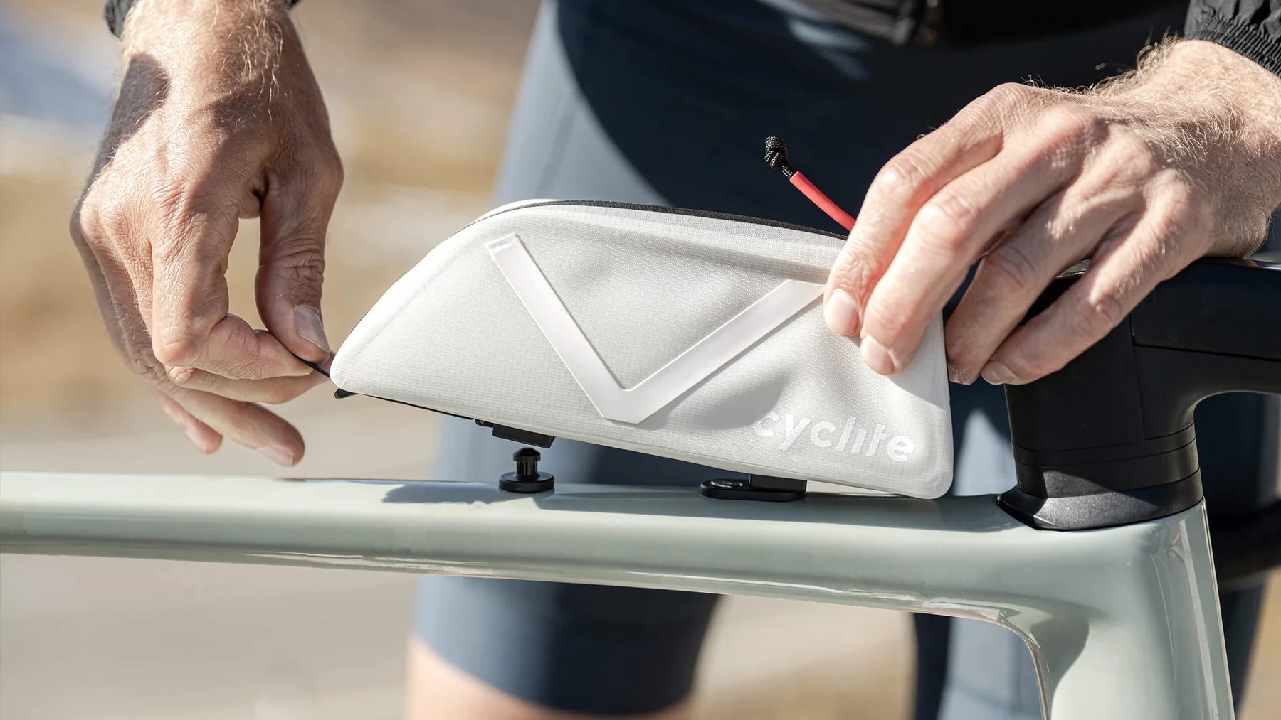 Cyclite LiteGrid-RN200T3 ripstop materiaal detail