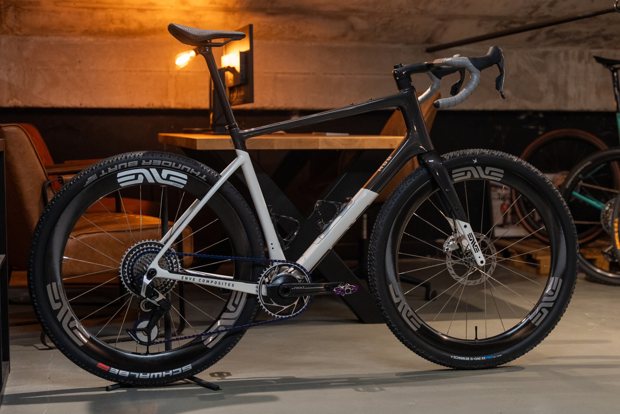 Een ENVE MOG custom build die niet kiest tussen snelheid en comfort