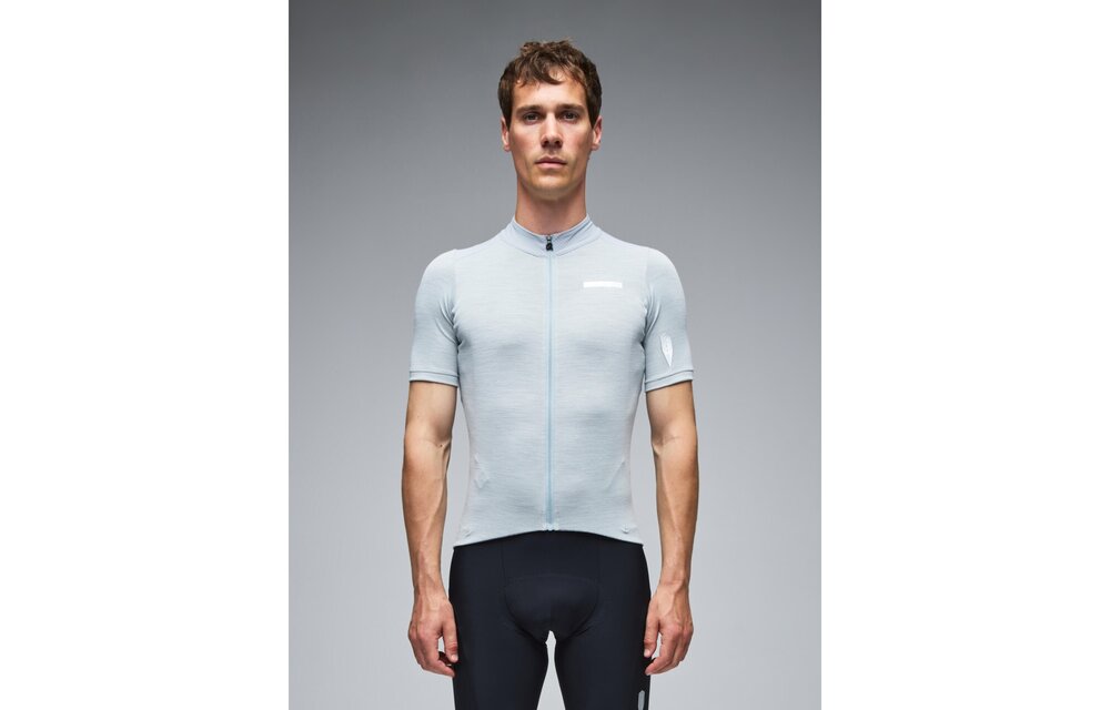 Q36.5 Adventure Tech Merino Jersey - Ice Grey