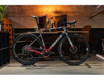 Factor Aluto Sram Force E1 XPLR 1x13