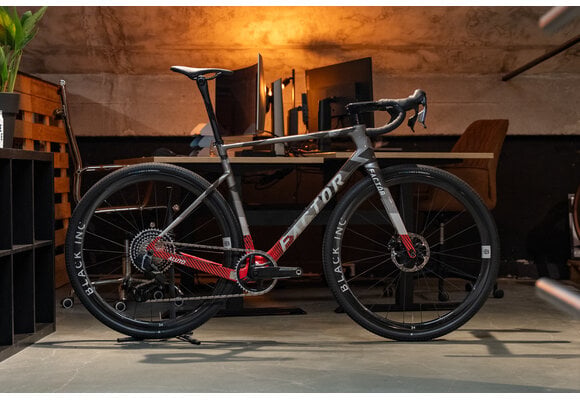 Factor Aluto Sram Force E1 XPLR 1x13