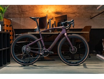 Pinarello New Grevil F7 Sram Force XPLR AXS 1x13