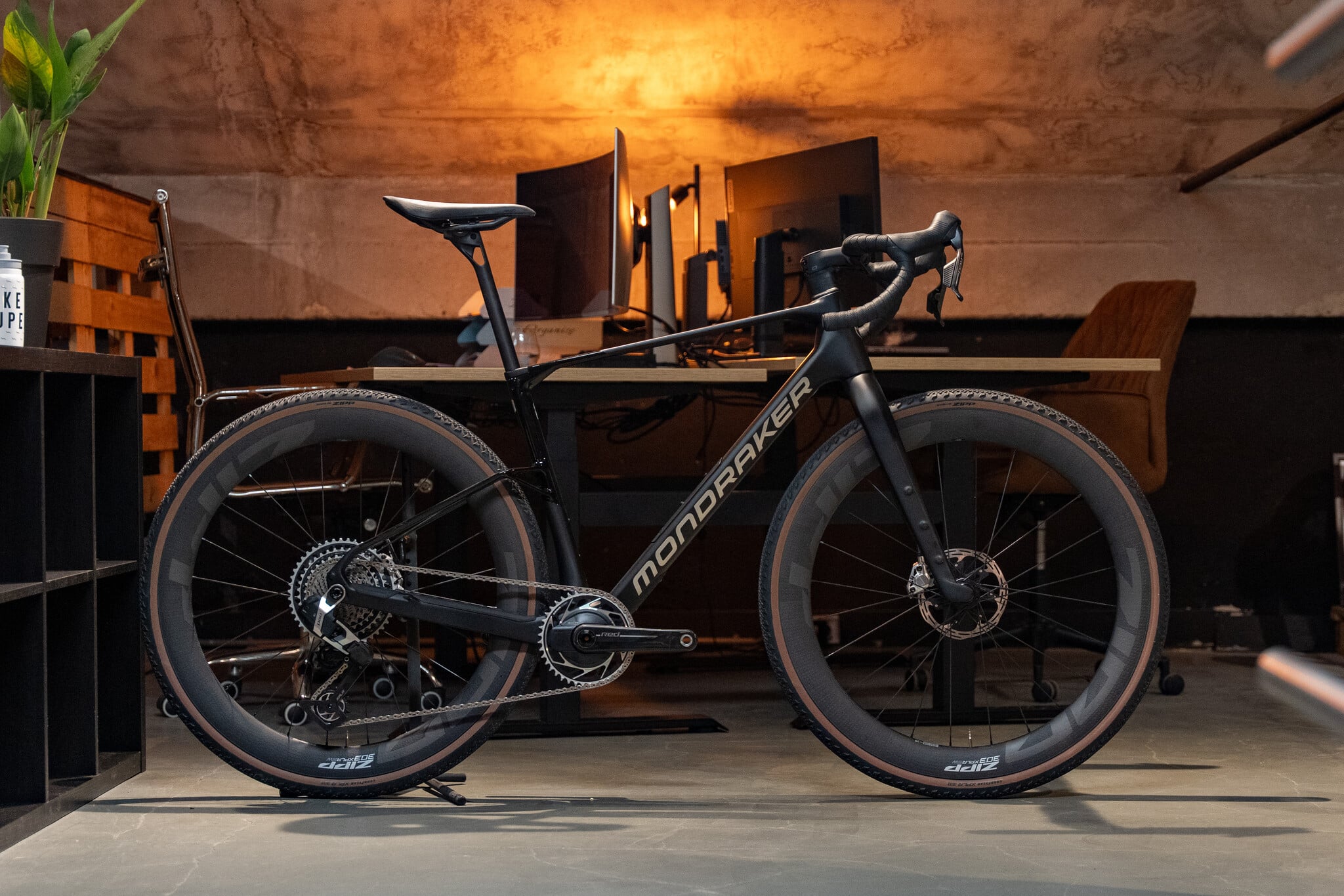 Mondraker Arid Carbon RR SL Sram RED XPLR AXS 1x13