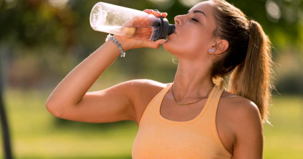 6 tips om elke dag meer water te drinken