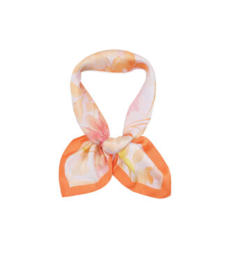 Sjaaltje Silk Flower