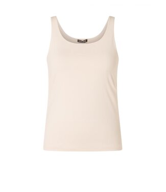 Base Level Base Level Top Yan Beige