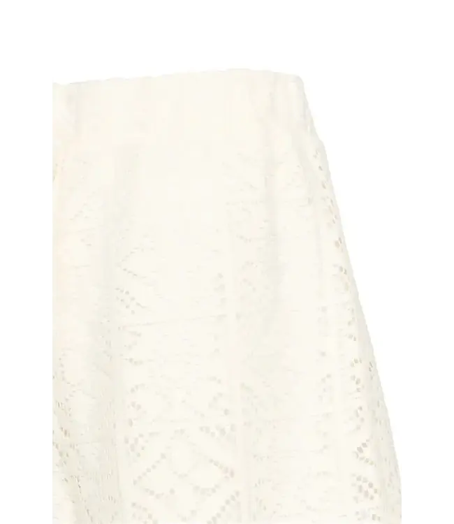 Ichi Naima Short