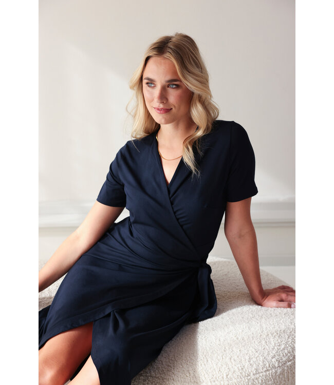 Base Level Base Level Yvie Dress Donkerblauw