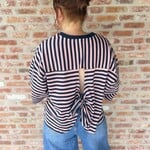Tops & T-shirts