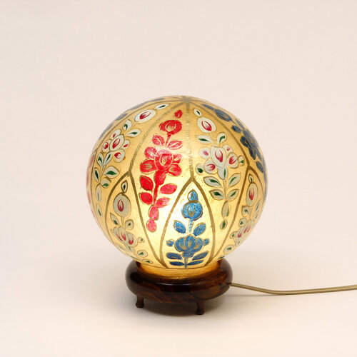 Tischlampe oder Stehlampe Tischlampe oder Stehlampe