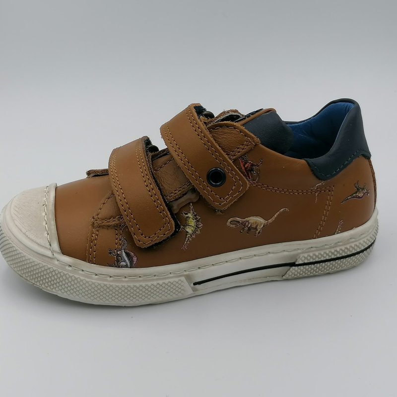 Sneaker bruin met plakkers dino