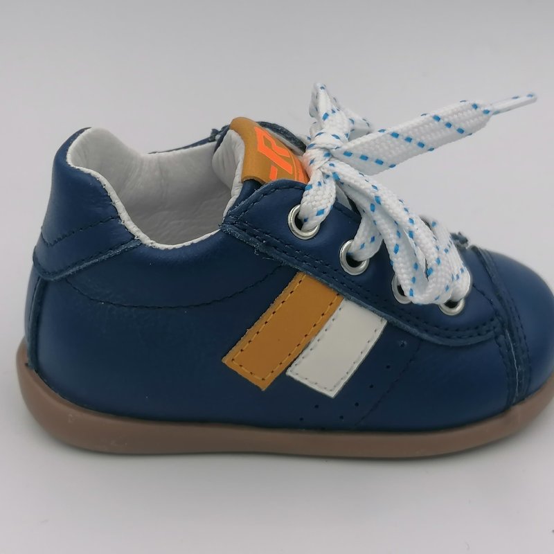 Eerste stapper donker blauw