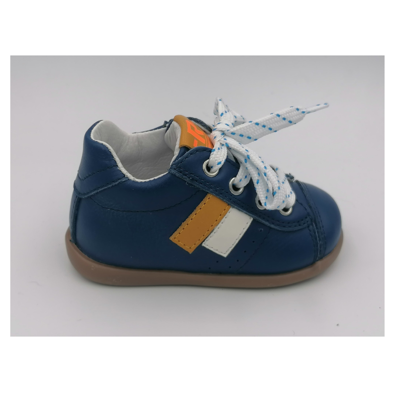 Eerste stapper donker blauw