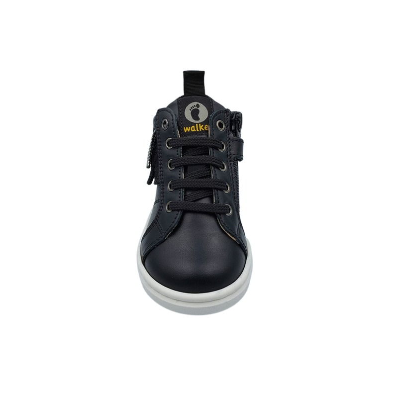Sneaker black lace - up
